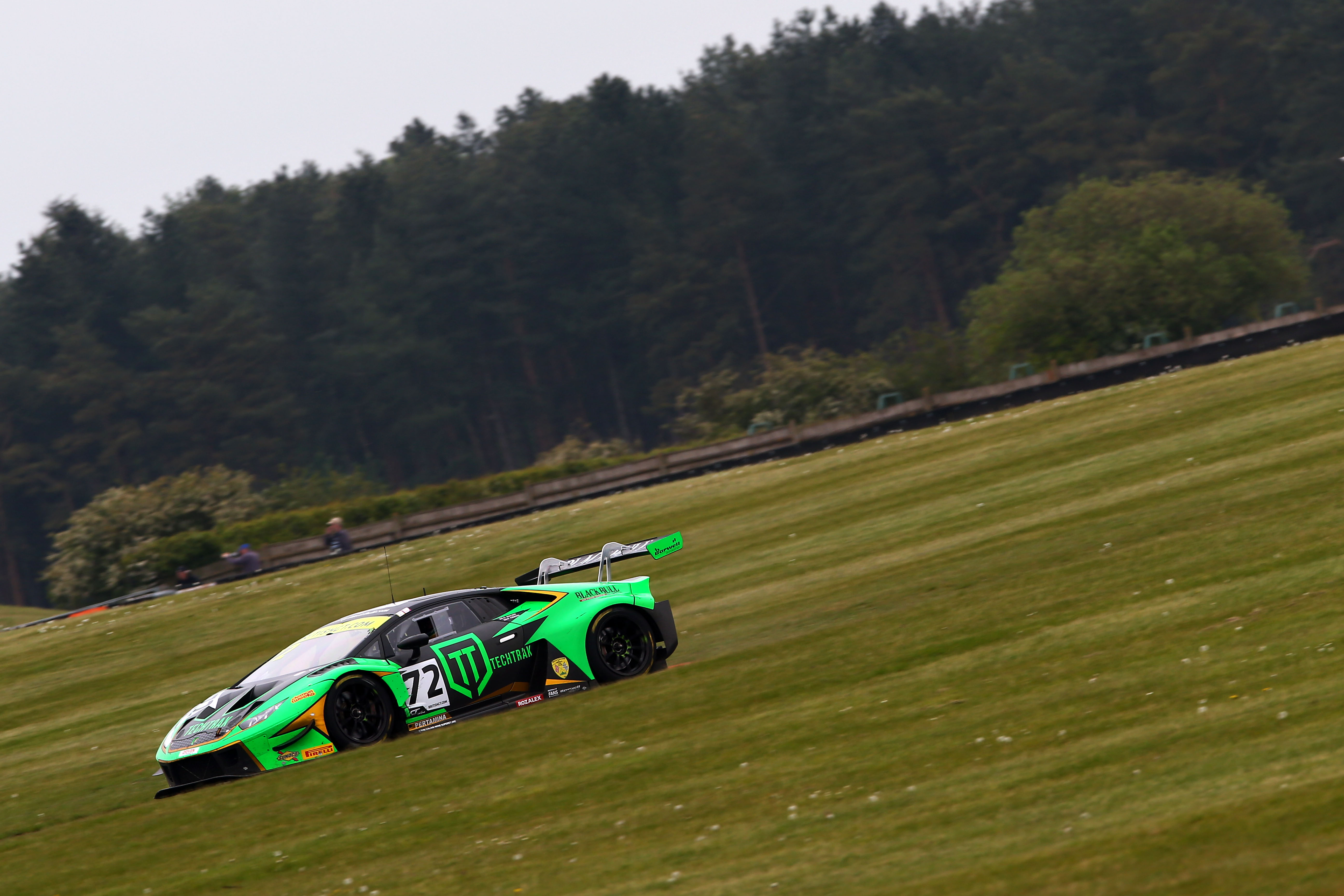 Barwell / Balon / Keen Win Race One At Snetterton (19.05.19)