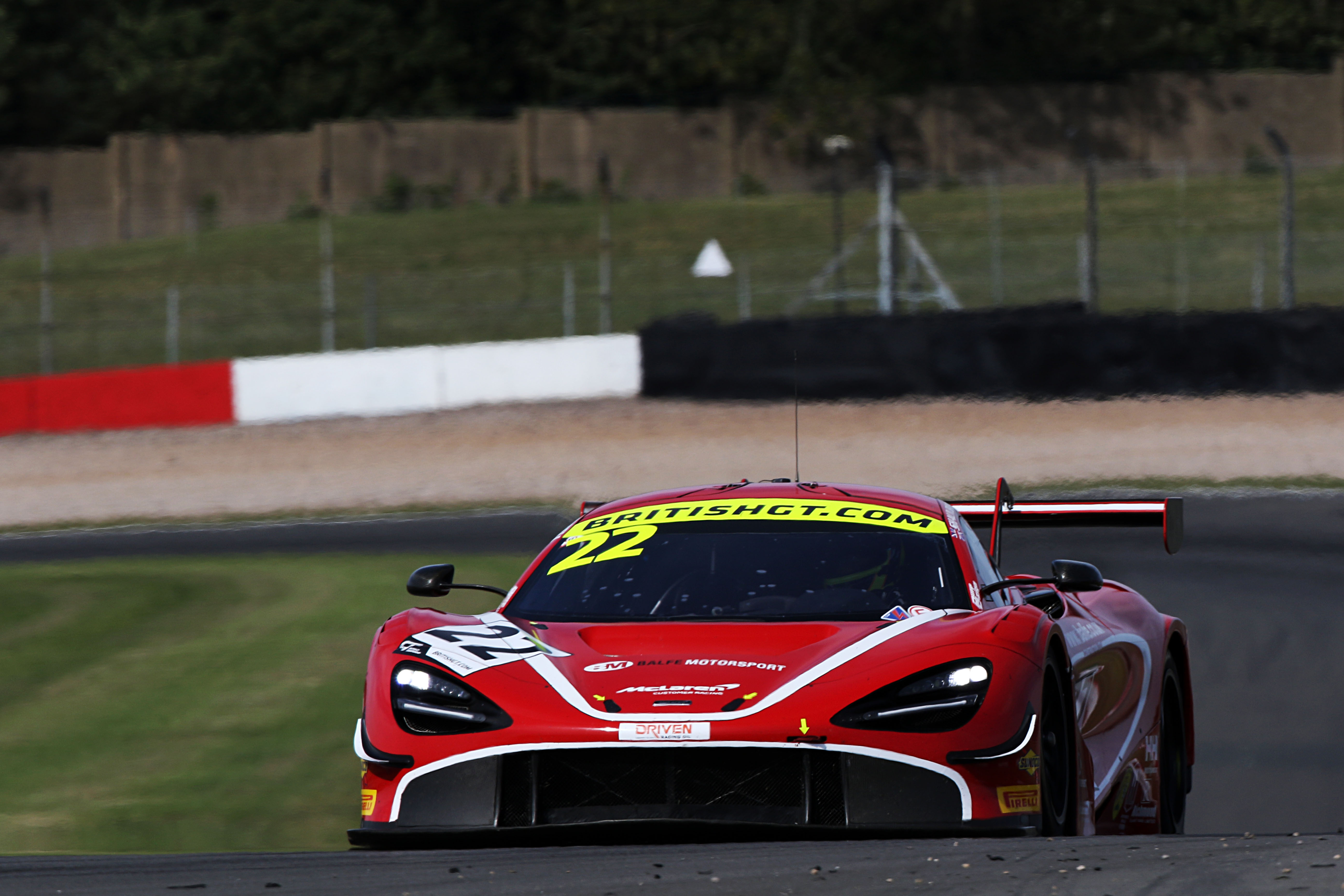 “We’re Really Strong This Weekend!” – Balfe Motorsport’s Balfe And Bell Take Pole At Donington. (14.09.19)