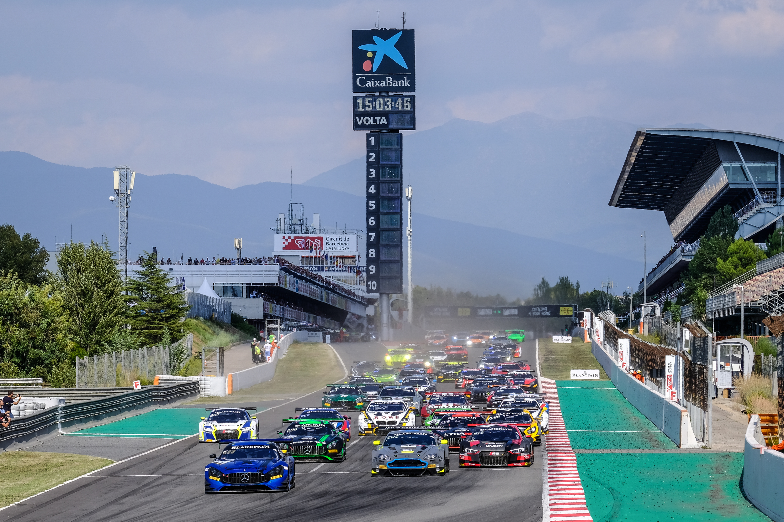 Barcelona Showdown – Drivers Title Race Heads To The Final Round! (25.09.19)
