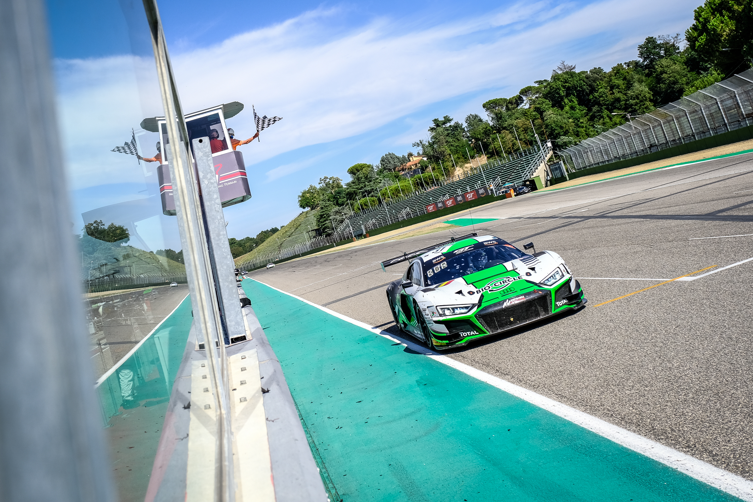 Team WRT / Bortolotti / Vaxivière / Van Der Linde Win GTWCE Round One At Imola. (26.07.20)