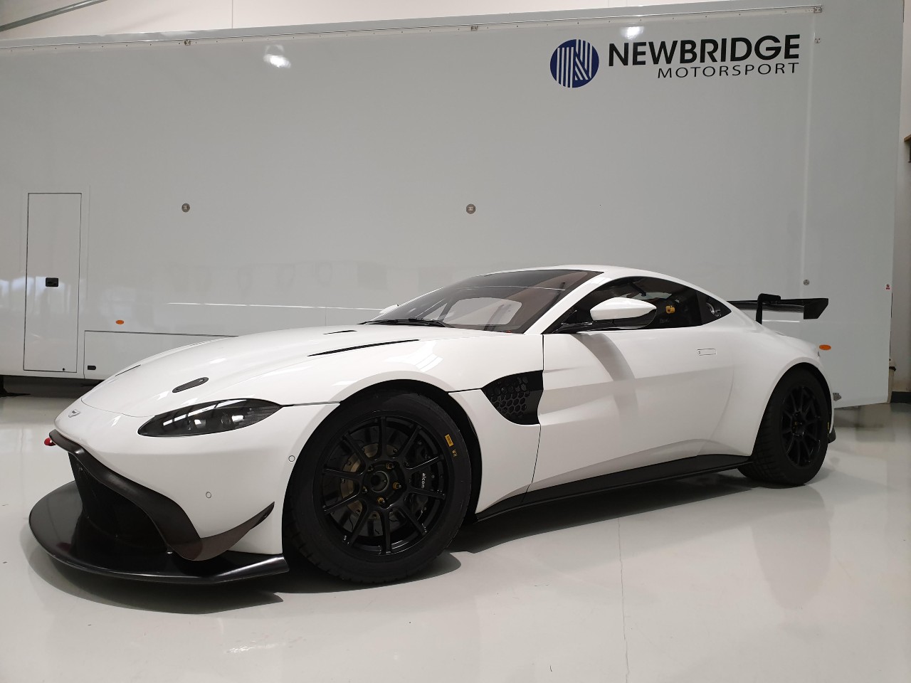 Topham And Turner Announce British GT GT4 Partnership. (07.04.21)