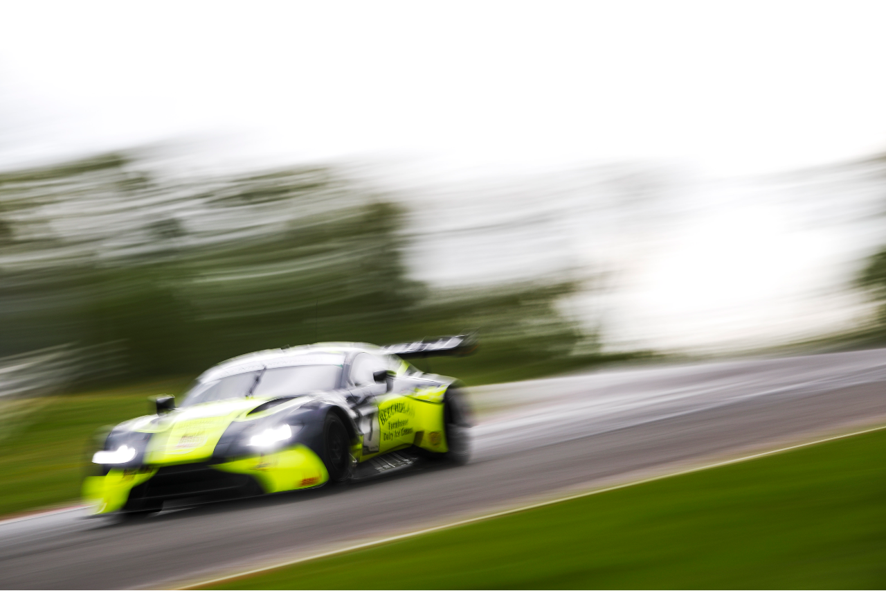 Howard / Adam On Pole For British GT At Brands. Century Motorsport Secure GT4 Honours