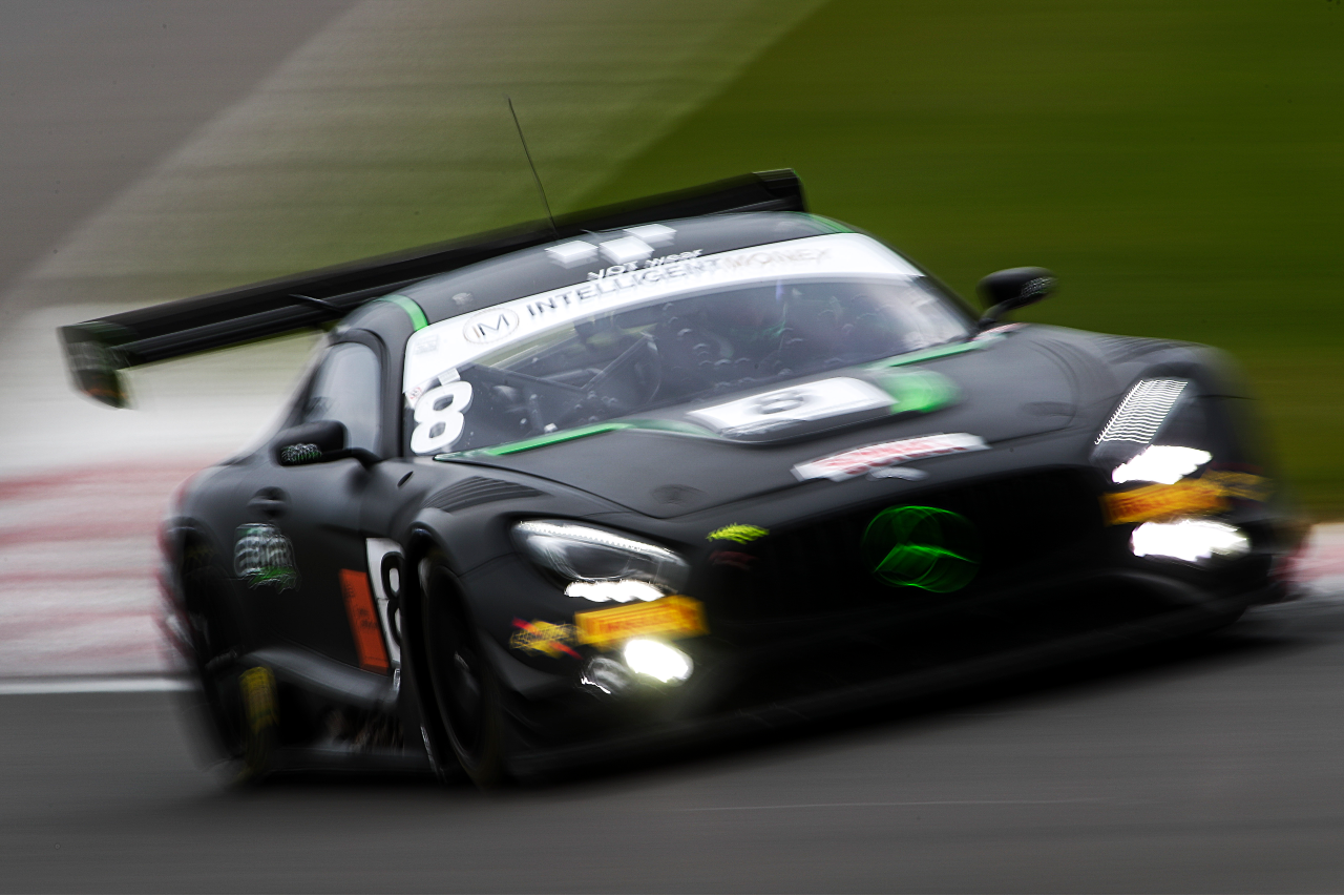 Team Abba Target Regular Podiums in 2022 British GT