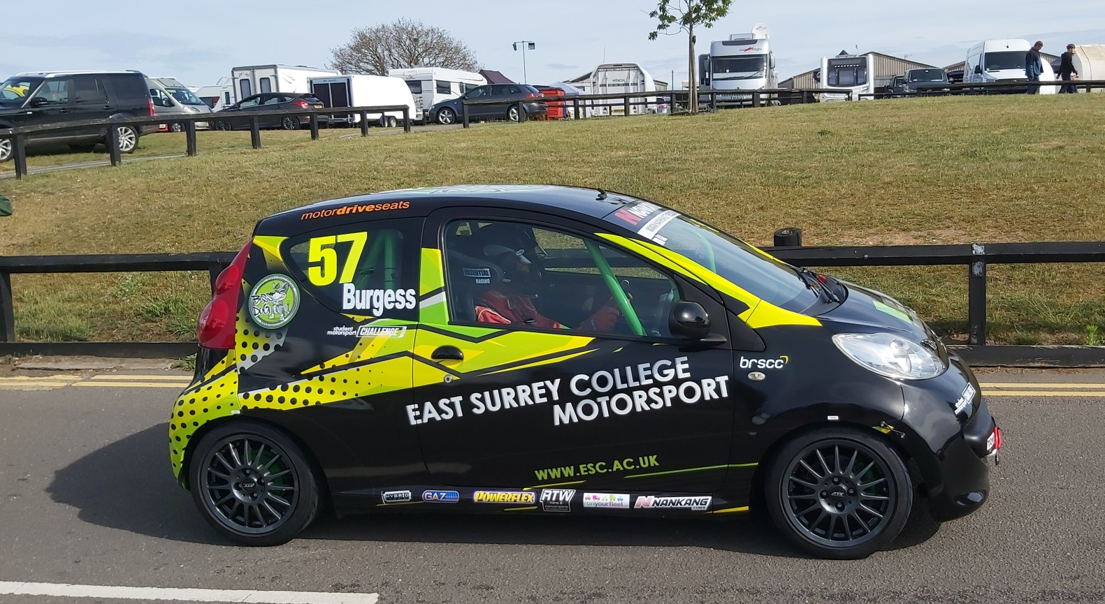 Burgess takes pole for SMo Challenge Round Three at Snetterton