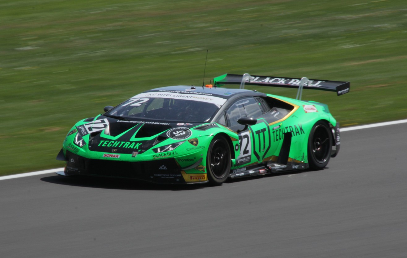 Barwell’s Balon and Mitchell win the Silverstone 500