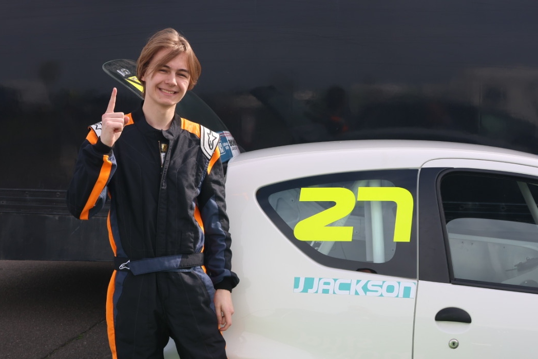 Jackson takes both Challenge and Overall poles for QE Motorsport at Snetterton opening weekend for Student Motorsport Challenge