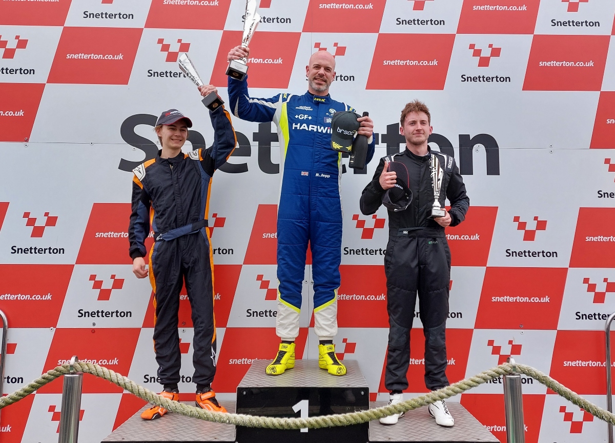 Team Northbrook Racing takes opening day Student Motorsport Challenge honours at blustery Snetterton